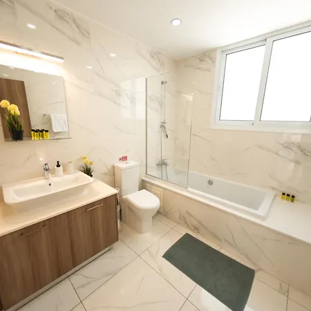 Villa Saturn Larnaca